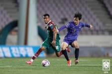2025 하나은행 코리아컵 개막 성인축구 최강 가린다...선수 명단 20명+뇌진탕 추가 교체 시행