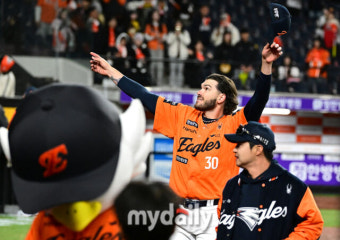 한화 이글스, 폰세의 7이닝 12K 무실점 투구로 SSG 랜더스에 2연승 달성