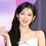 오마이걸 아린, 칸 초청 받았다…뜻깊은 자리 벅차고 영광 [공식]