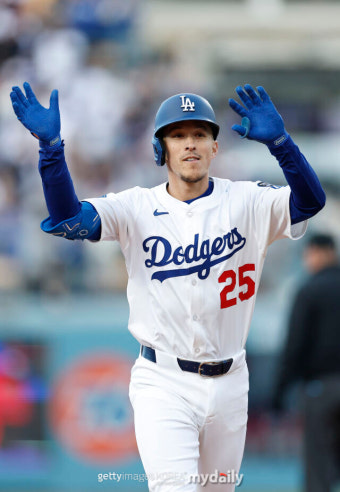 '승승승승승승승승' 3실책 자멸 위기→8회 동점→오타니 끝내기 홈런! 다저스, 개막 8연승 대기록