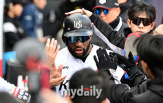 [MD포토] 로하스 1회부터 득점이야