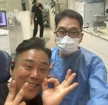 개그맨 출신 의사 김영삼, 이수지 강남치과 오던 날 간호사들 줄섰다