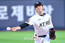 조원동 섹시가이 175호 홈런→수원 넘어 KBO 역사 썼다, 고영표 7승&11호 QS, KT 5위 탈환+위닝 마법…정현우 3패 [MD수원]