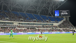 [MD포토] 18,418명의 관중이 찾은 용인미르스타디움