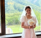 '김준호김지민 부케' 한윤서, 결혼 임박했다.. '브라이덜 샤워' 포착
