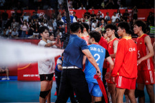 일본 언론 “쓰라린 패배”...일본vs중국 U21 남자배구는 왜 경기 후 설전을 벌였나