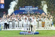 [MD포토] 무적 LG 통합 우승