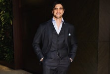 생후 6개월에 데뷔했던 배우, 집에서 숨진 채 발견…뮤지션 아버지가 발표