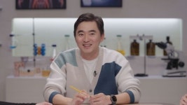 냄새 잘 못 맡으면 초기치매 가능성?…53세 김석훈, 뇌의 SOS 집중 추적 [세 개의 시선]