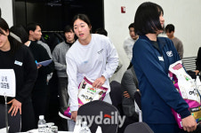손서연 '10kg 들고 수상, 훈련 아니죠?' [한혁승의 포톡]