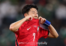 남아공전 0-1 쇼크...'英 BBC' 홍명보호 경기력에 역대급 혹평! "무기력한 韓, 결정력 부족→의기소침해 보였다" [한국 남아공]