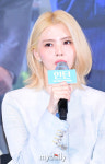 [MD포토] 한소희 '추석에는 인턴과 함께'
