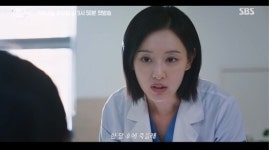 김지원, 하얀 가운 입고 제대로 독해졌다…환자 보더니 