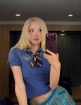 로제, 애플 이벤트 끝나기 무섭게 셀카 투척…M/V 컬래버 예고