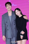 [MD포토] 김영광, 채수빈 '나를 충전해줘'