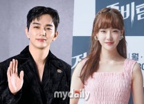유승호, 2살 연상 임세주와 '6년 열애설'…소속사는 