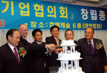 [경기]김문수 “외투기업 ‘대정부 스피커’ 자임”