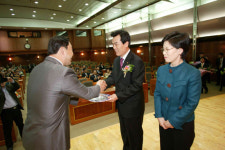 [경기] 안성시장, 율곡대상 자치단체경영부문 대상 수상