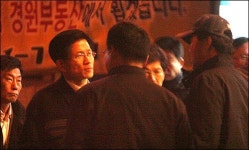 [경기] 김문수 “일용직 노동자 배려하라”