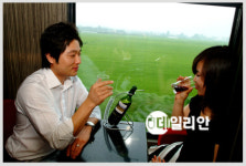 [강원] 즐기는 바다열차, 삼척시민에게 선뵈