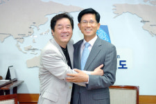 남형문화(주) | [경기]심형래 “세계속의 문화 경기도를 위해”