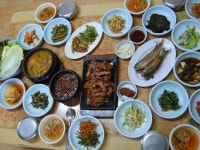 특별한 맛집이 선사하는 구수한 고향의 맛