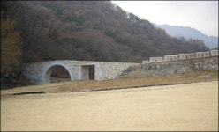 100년만에 돌아온 문경 제1관문