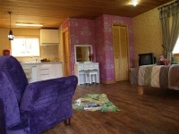 풀향기 펜션  자연속의 그림 같은 집