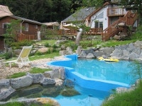 풀향기 펜션  자연속의 그림 같은 집