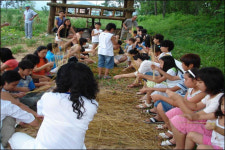 ´여치집 만들고 보리개떡 먹고...´