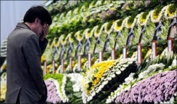 무책임한 선장에게 손가락질 못해, 내 모습 같아...