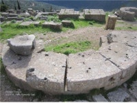 델포이 신탁, 신의 계시인가 인간의 통찰인가