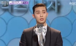 MBC연기대상 4관왕 박서준 많이 받아서 죄송