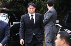 최태원·최재원 형제 등 SK일가 4년만에 한자리에