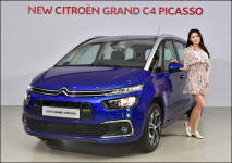 시트로엥 그랜드 C4 피카소 페이스리프트 출시