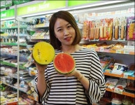1인용 과일이 대세…세븐일레븐 미니 수박 2종 출시