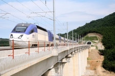 철도공단, 원주~강릉철도 최고운행속도 시속 250km 시험운행 