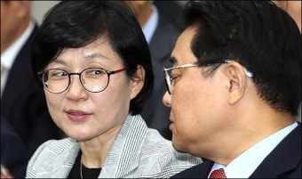 <포토>조현옥 인사수석과 전병헌 정무수석의 대화