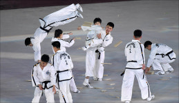 [평창2018] 개막식 공연하는 남북 태권도시범단