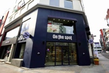 ABC마트, 프리미엄 콘셉트 온더스팟 부산광복점 오픈