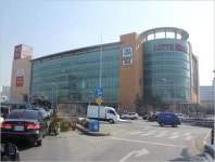 롯데마트, 일부 점포 폐점시간 오후 11시로 1시간 단축