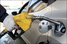 국제유가 상승 영향…국내 휘발유 값 연중 최고치