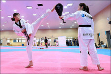 <포토>태권도 대표팀 종주국의 금빛 발차기