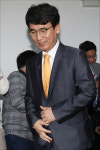 <포토> 이·취임식 참석하는 유시민 신임 이사장