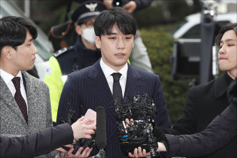 <포토> 승리 경찰 소환 '단톡방 경찰총장 정체 밝혀지나'