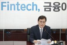 신한 퓨처스랩 제2출범…최종구 금융권 모범사례