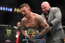 [UFC]‘54-30’ 할로웨이 꺾은 포이리에 “1R, 나도 놀랐다”