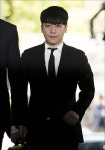 승리 구속영장 기각…구속 사유 인정 어려워