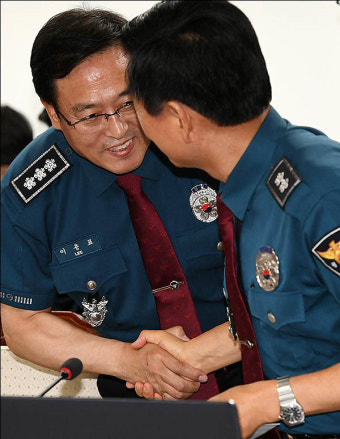 <포토>전국 경찰지휘부 회의 참석하는 이용표 신임 서울지방경찰청장