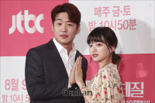  천우희-안재홍 유쾌한 찰떡 케미
